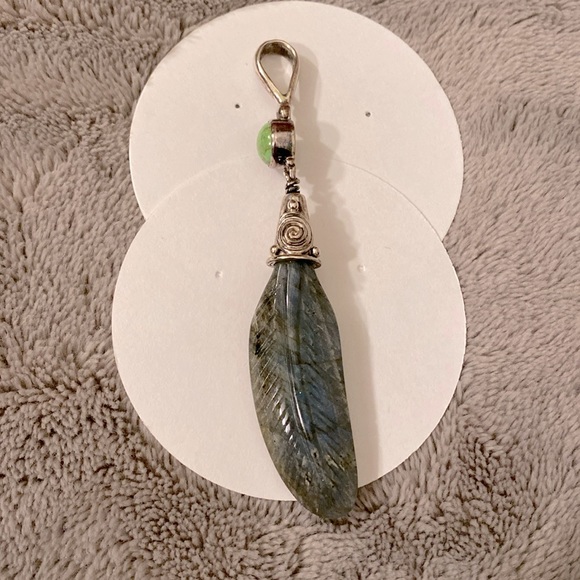 Stone Feather silver pendant - Picture 1 of 3